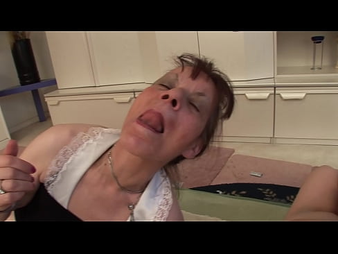 ❤️ Due nonne e un nonno fanno una cosa a tre ❤️❌ Sessoal it.myteporn.ru ❤️